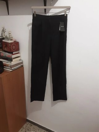 Pantalones Massimo Dutti tiro alto rectos negros