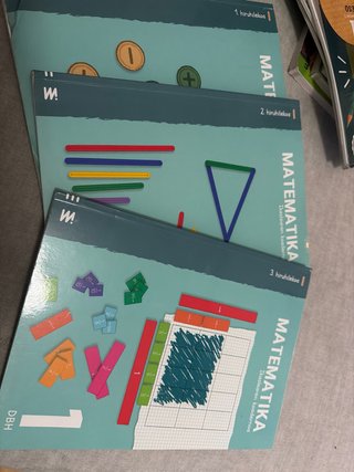 Libros de 1 primeiro de la eso,colegio San Viator!