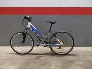 Bicicleta de montaña CONOR tamaño mediano