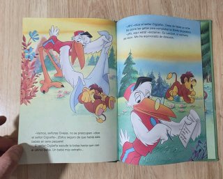 Clásico cuento Disney. Lambert el león tímido.