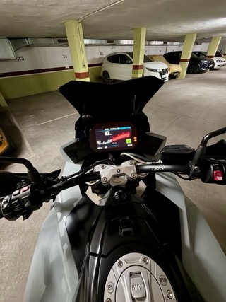 BMW S1000XR