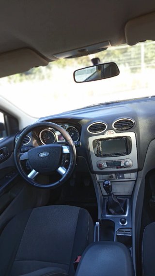 Ford focus 1.6 2009