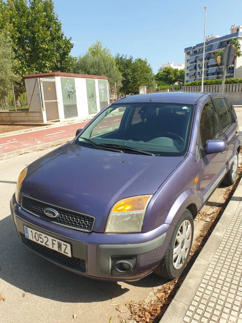 Ford Fusion 2007 - foto 1