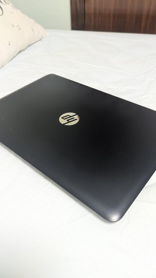 HP Pavilion 15-bc409ns Negro