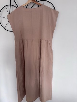 Vestido beige midi mujer