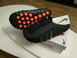 Nike MIND Negro Talla 42