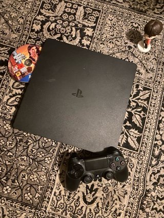 Ps4 Slim 1TB Negra + Mando + Juego