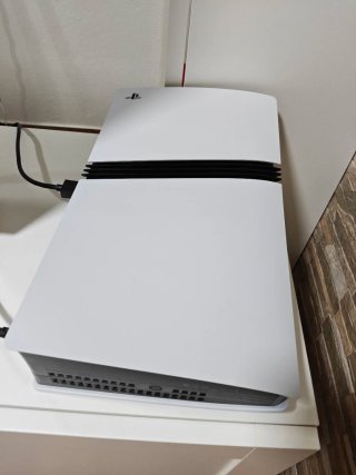 PS5 Pro 2TB + G T A V I