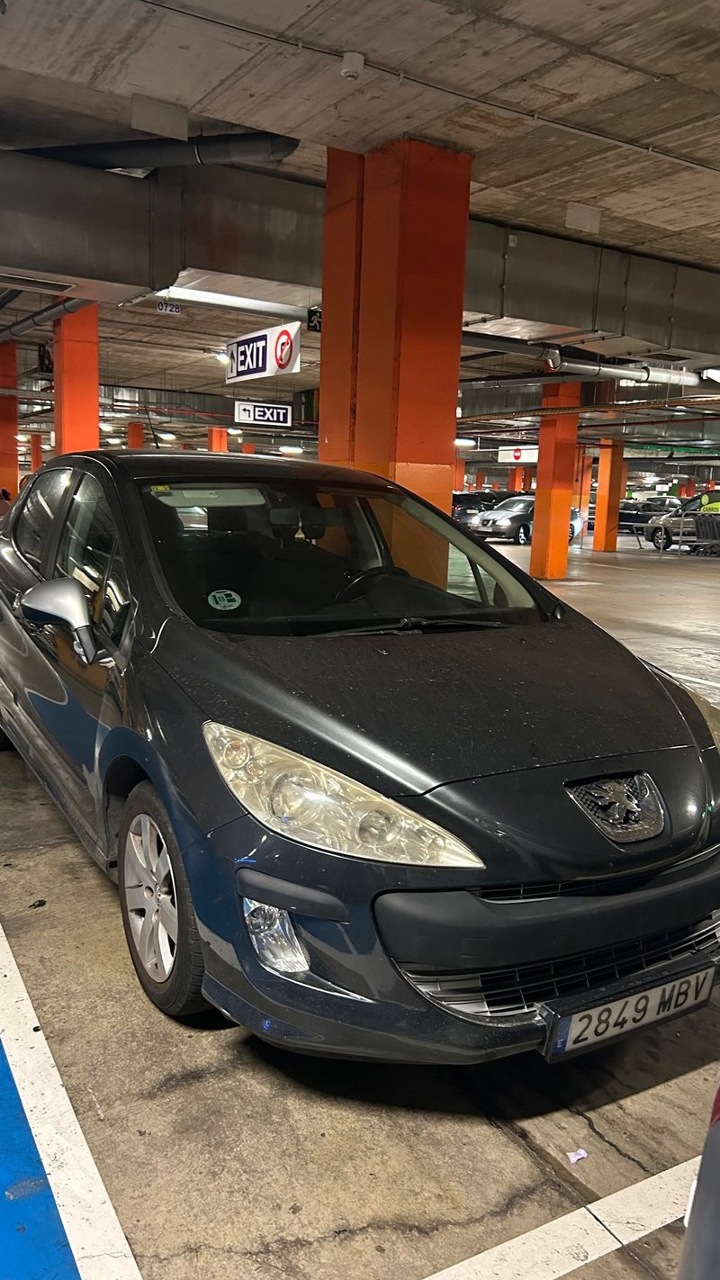 Peugeot 308 2009 - foto 1