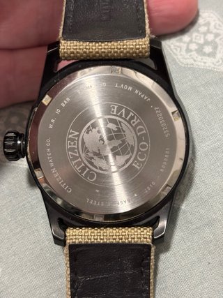 Reloj Citizen Eco-Drive AW1365-19P