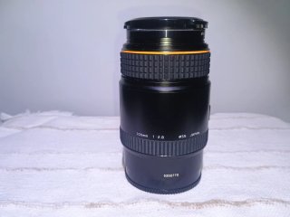 Tokina AF 100mm Macro Internal Focus