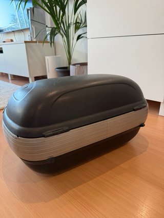 Baúl TOP CASE  Givi Maxia E52