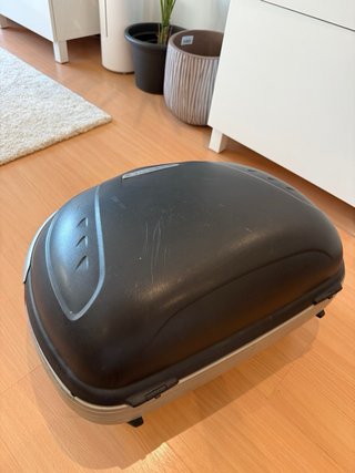 Baúl TOP CASE  Givi Maxia E52