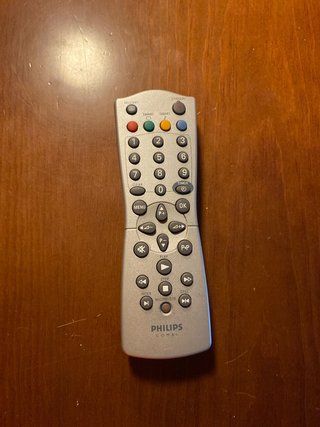 Televisor Philips con video vhs Para reparar