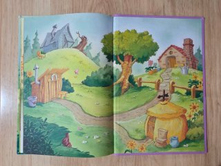 Clásico cuento Disney. "Los 3 cercditos".Salvat.
