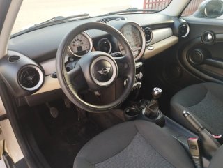 MINI Cooper 2009
