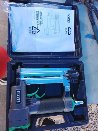 Maletín CSK P06 SALKI