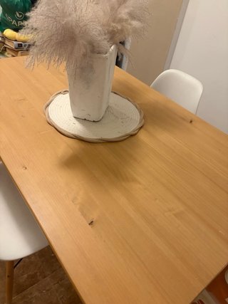 Mesa de comedor madera y patas blancas