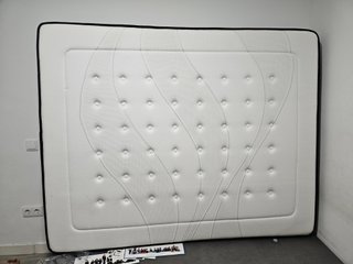 Cama 150x190 con base tapizada