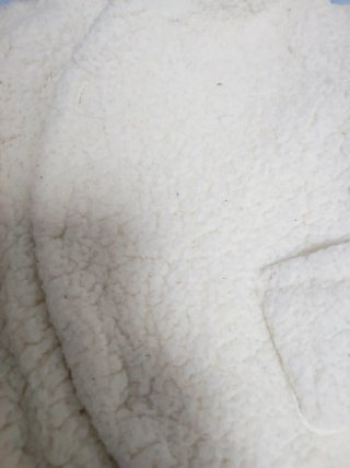 Abrigo bebé blanco peluche con capucha