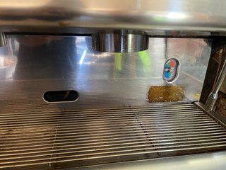 Cafetera Profesional MarcFi Barra Bar