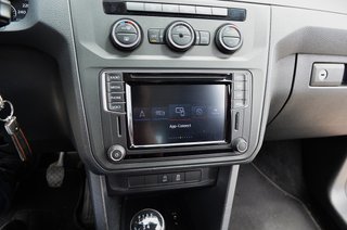 Volkswagen Caddy Comfortline 102cv+Navegacion+5p