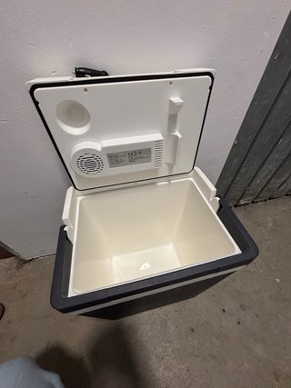 Nevera portátil coche 12V 30L