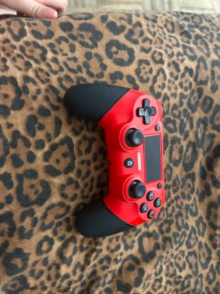Mando PS4 Rojo y Negro COMPATIBLE