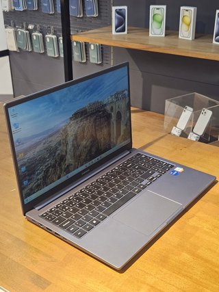 SAMSUNG BOOK 4 15,6" i7 512GB 16 RAM