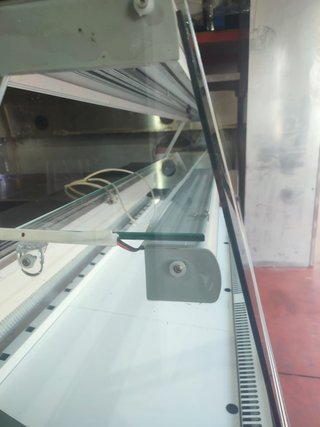 VITRINA EXPOSITORA REFRIGERADA – HOSTELERÍA