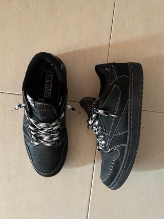 Nike Air Jordan Travis Scott Negro Blanco