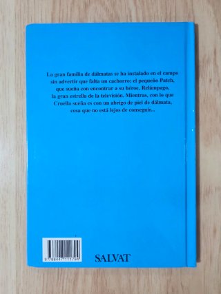 Clásico cuento Disney. "101 Dálmatas 2". Salvat.