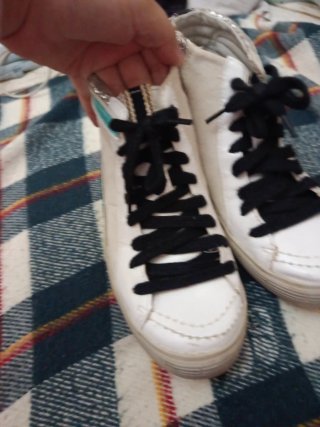 Botines plateados y blancos con estrella