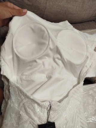 Vestido de Novia Blanco con Etiqueta