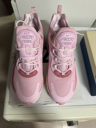 Nike Air Max 270 React Rosa