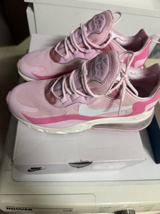 Nike Air Max 270 React Rosa