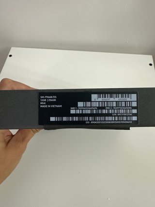 Caja Samsung Galaxy Z Fold7 Menta
