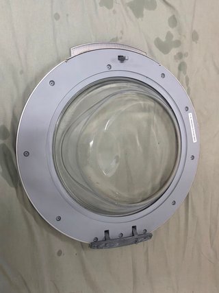 Lavadora Bosch gris puerta