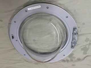 Lavadora Bosch gris puerta