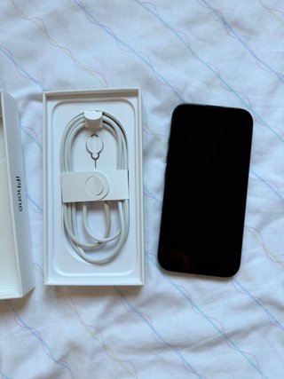 iPhone 16 Negro