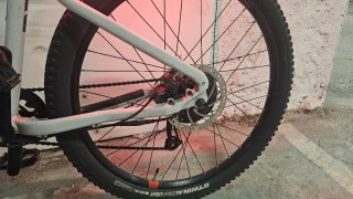 Bicicleta Eléctrica Blanca