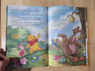 Clásico cuento Disney."Winnie un sueño reparador".