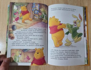 Clásico cuento Disney."Winnie un sueño reparador".