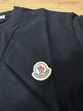 Camiseta Moncler - talla S, M o L