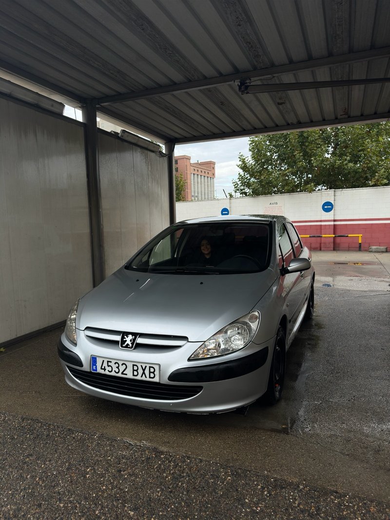 Peugeot 307 2005 - foto 1
