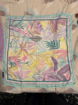 Pañuelo Zara Estampado Floral