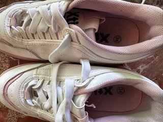 Zapatillas Xti Kids Blancas y Rosas Talla 34