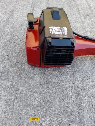 Desbrozadora Jonsered RS52