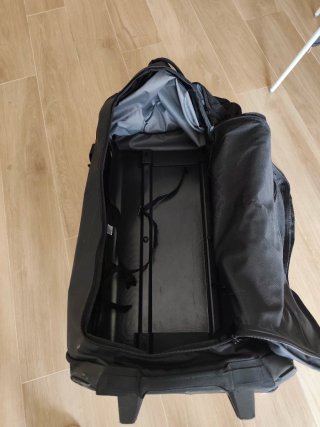 Bolsa de viaje grande The North Face con ruedas