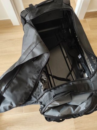 Bolsa de viaje grande The North Face con ruedas